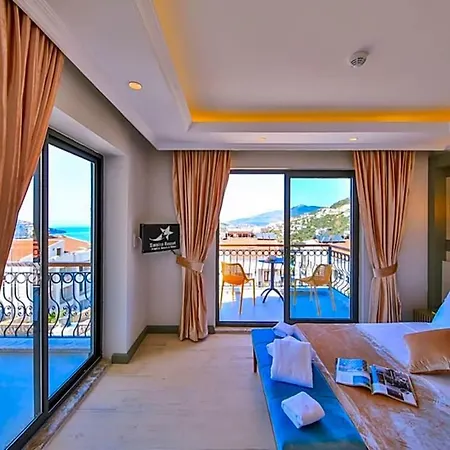Sleeps 6 Pool Air Con Wifi
