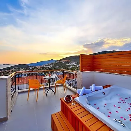 Villa Sleeps 6 Pool Air Con Wifi *