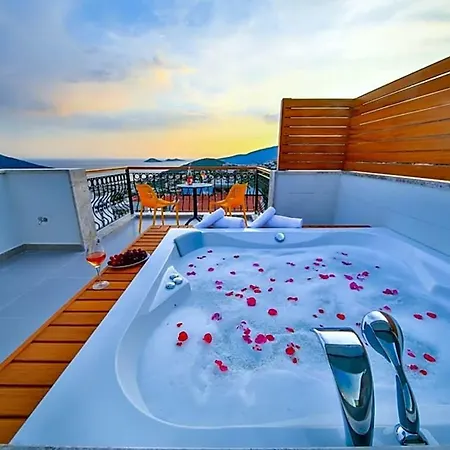 Sleeps 6 Pool Air Con Wifi